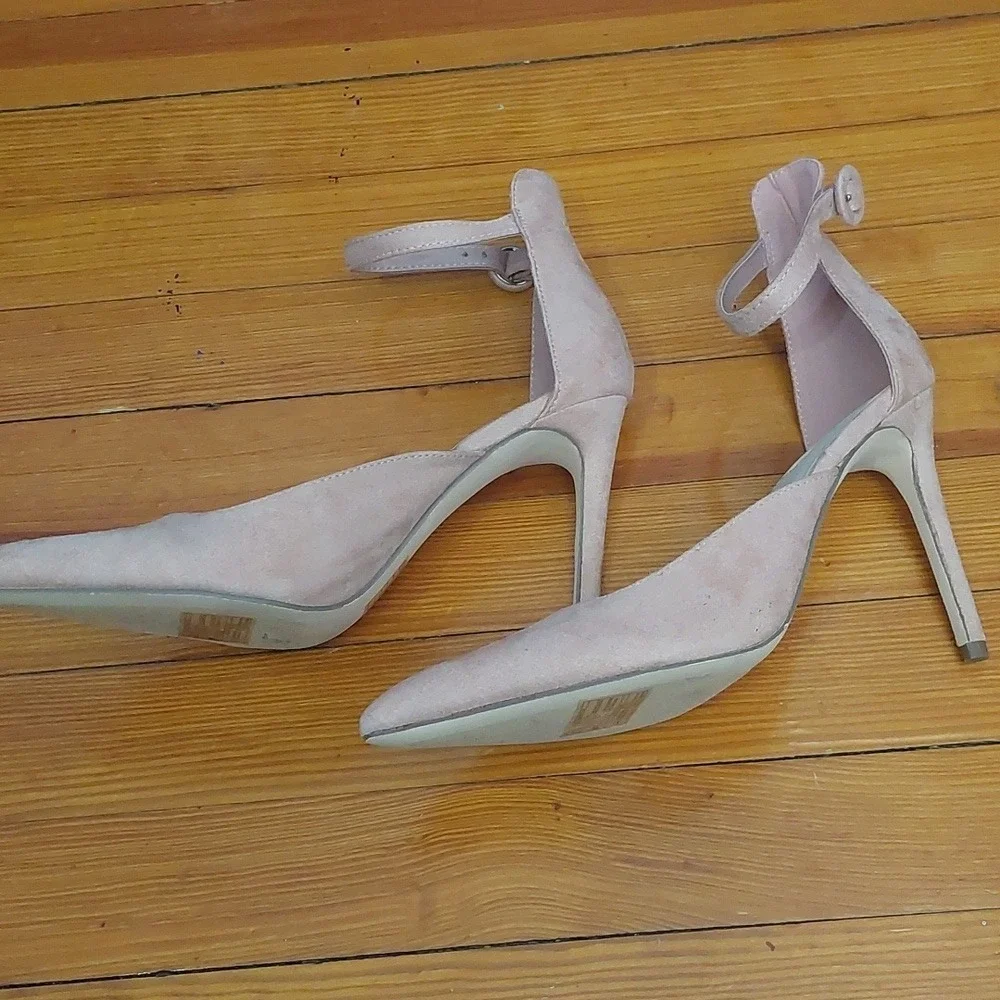 Never worn Forever 21 heels‎ size 10 blush